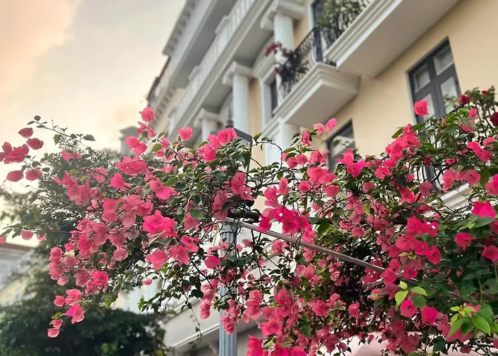 Elysinam Boutique Hotel Hạ Long
