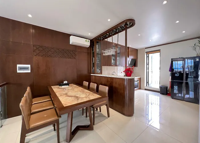 Elysinam Boutique Hạ Long
